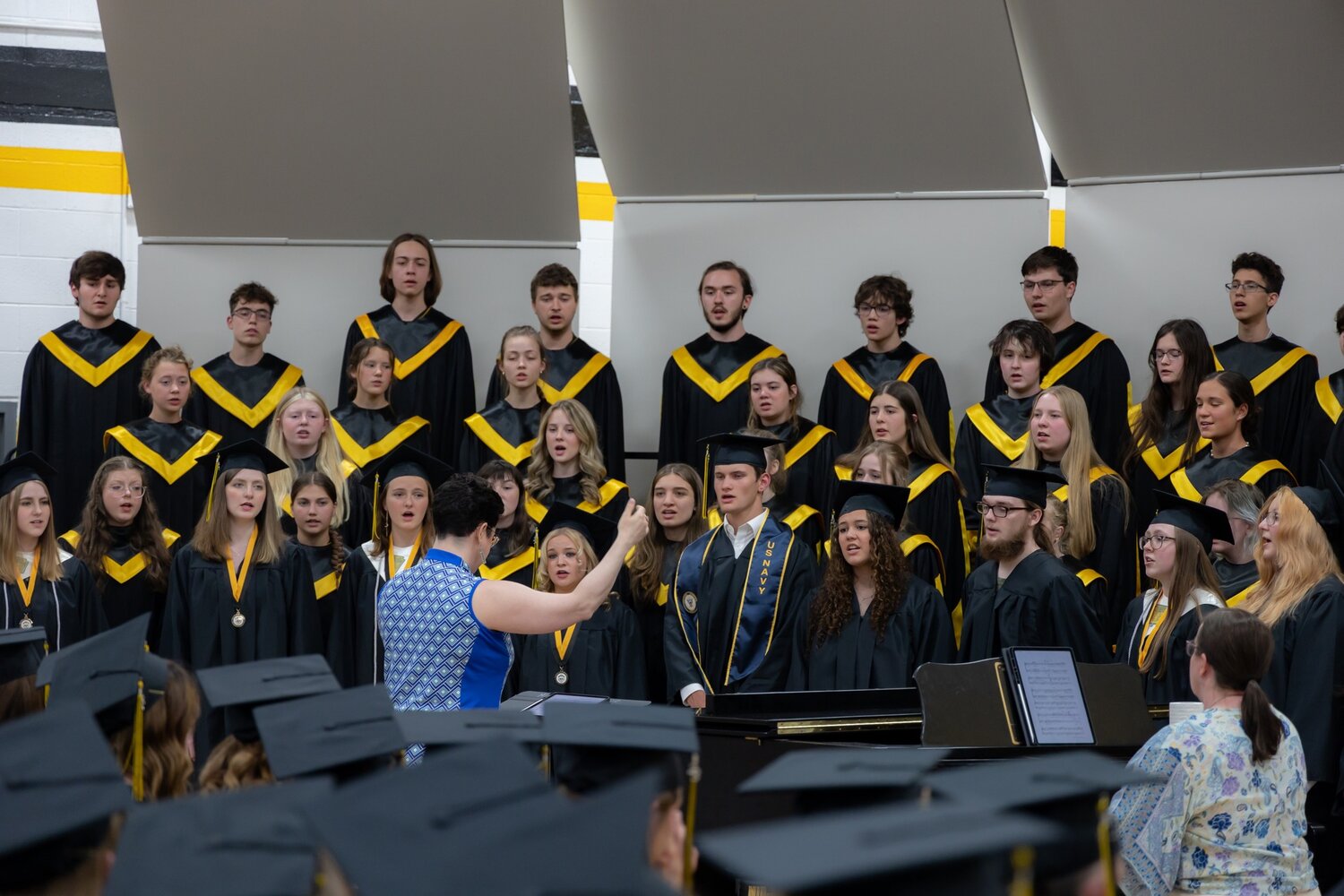 The High School Choir perform “Time to Say Goodbye” at the graduation ceremony.