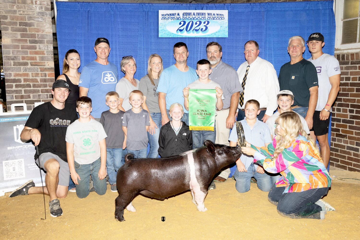 Nolan Schott of Riverside exhibited the Division 1 Champion 4-H Market Barrow and 3rd Overall Champion 4H Market Hog at the Iowa State Fair.  Nolan is a member of the Ramblin Recks & Rosies 4-H Club and is the son of David and Sherri Schott.